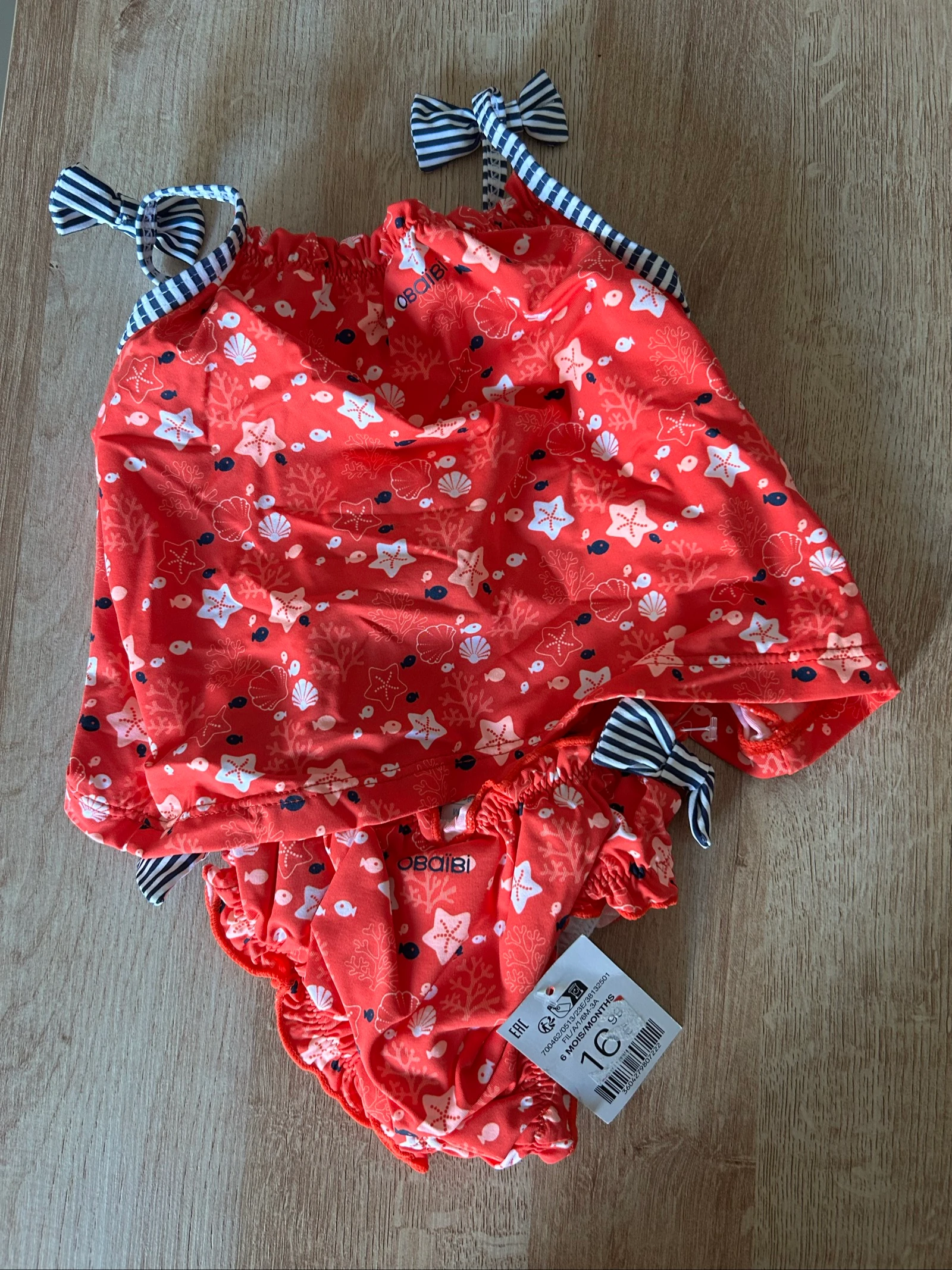 Conjunto bañador culotte camiseta roja floral 6 meses